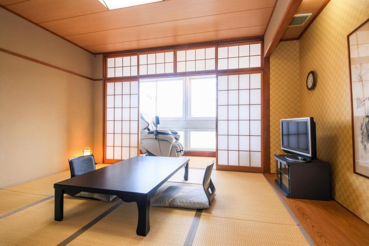 Ikoitei Kikuman Hotel Jonago Kültér fotó